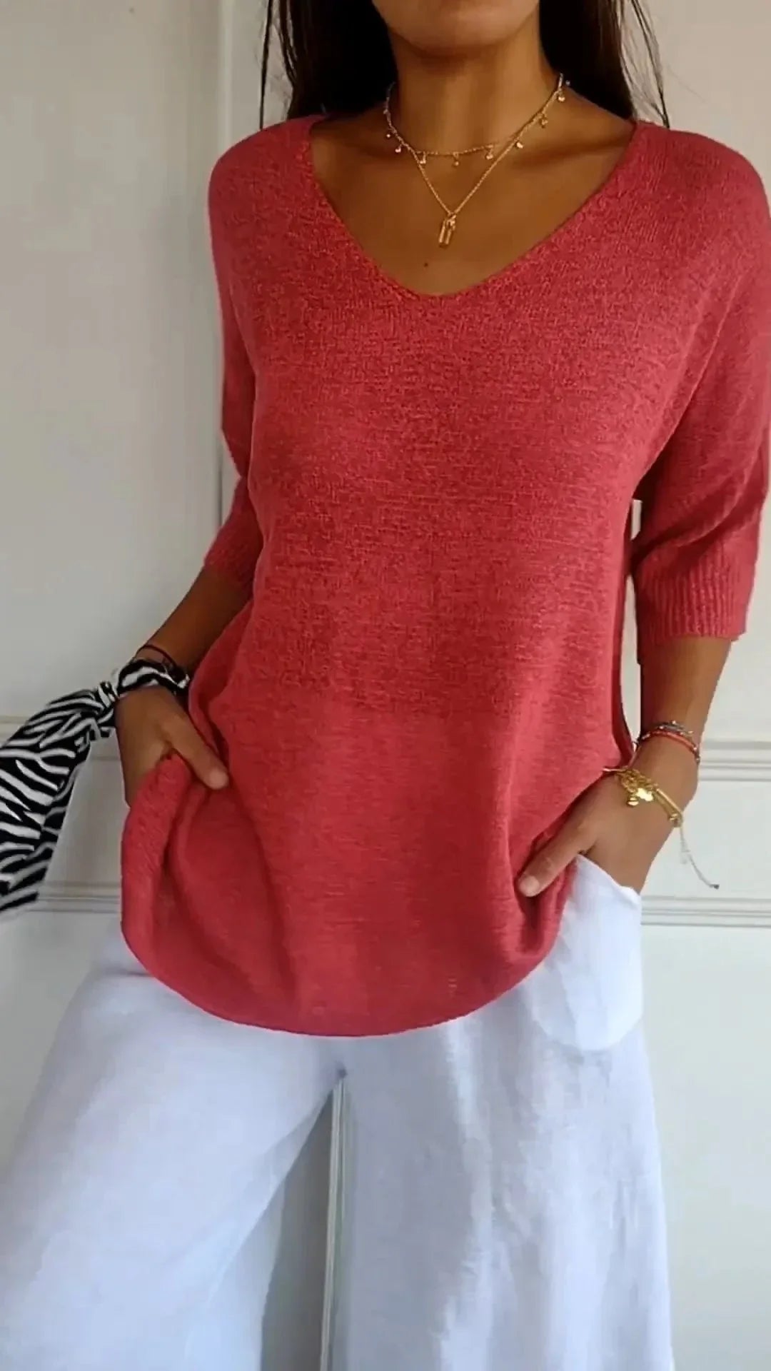 Kit 3 Blusas Femininas Luna em Malha Leve Decote V